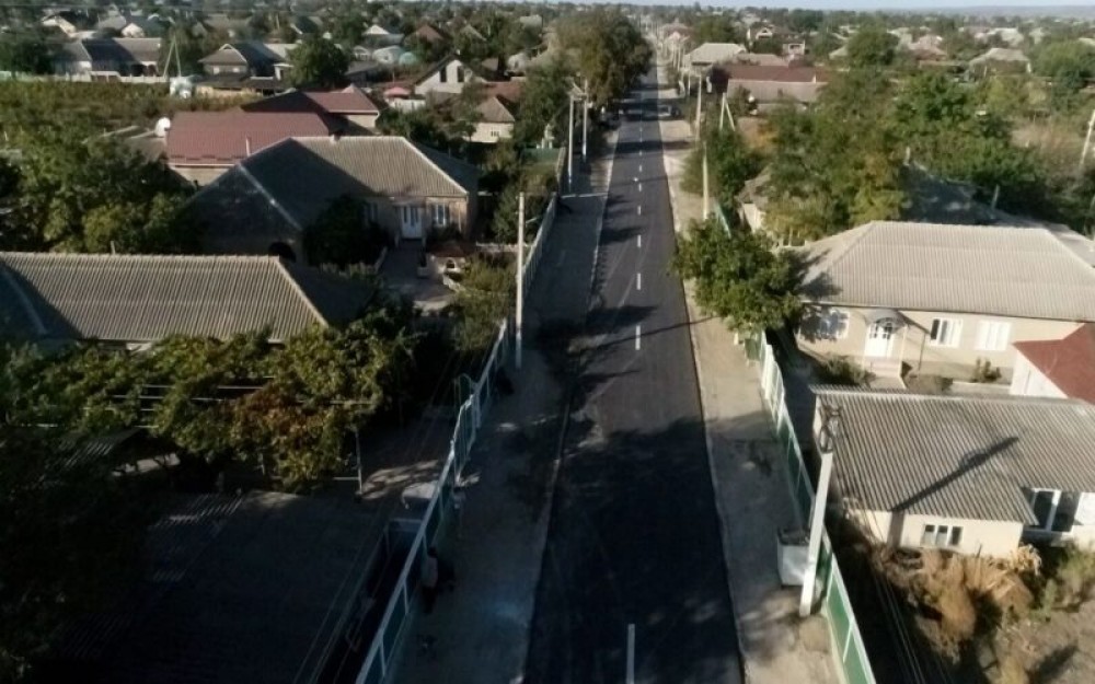 FOTO // Sărbătoare în cel mai mare sat din Moldova. În pofida presiunilor politice, a fost realizat cel mai grandios proiect din localitate